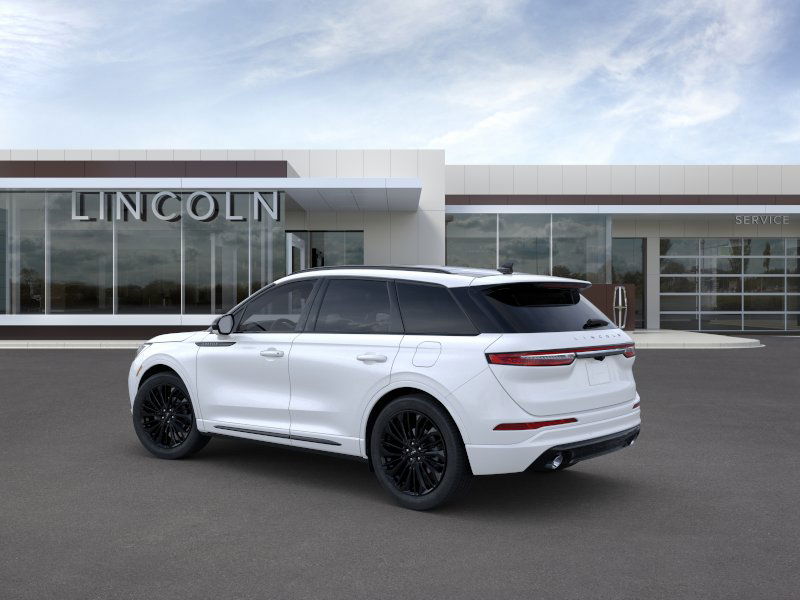 2025 Lincoln Corsair Premiere photo 4