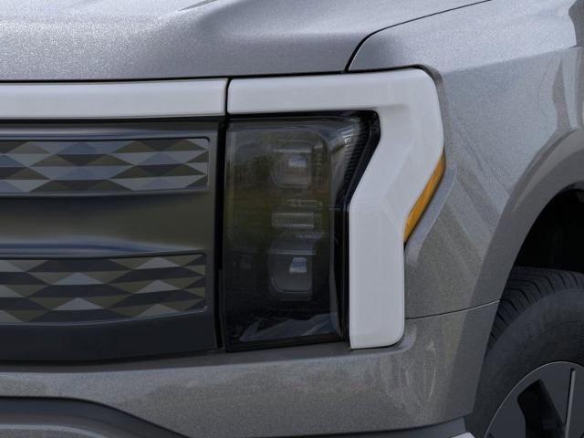 2025 Ford F-150 Lightning Lariat - Photo 40