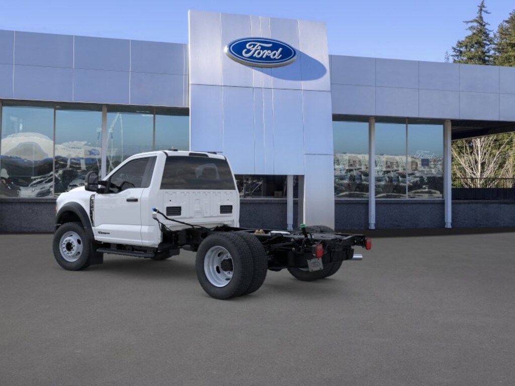 New 2025 Ford F-450 Chassis XL DRW Truck Regular Cab