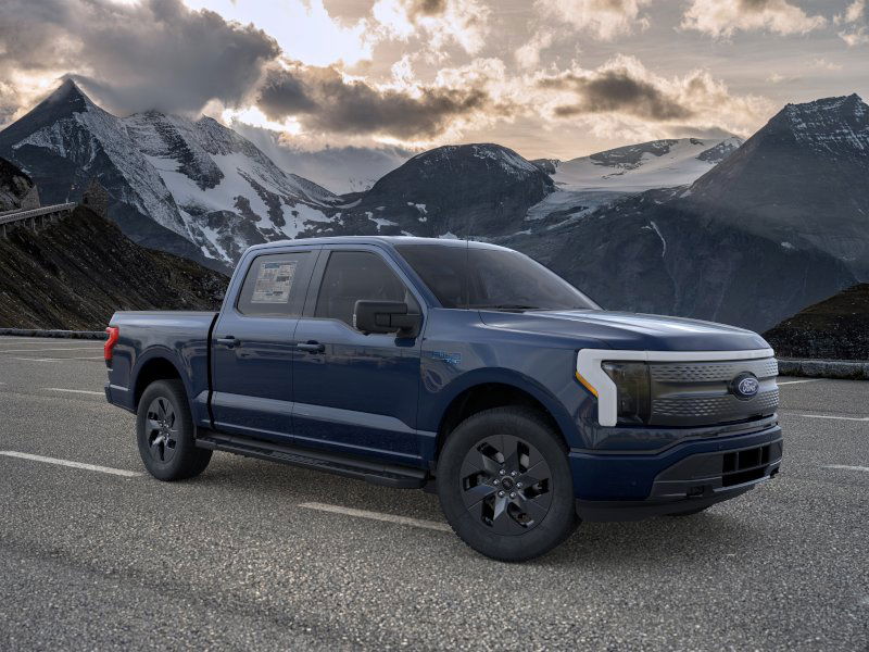 2025 Ford F-150 Lightning Flash - Photo 29