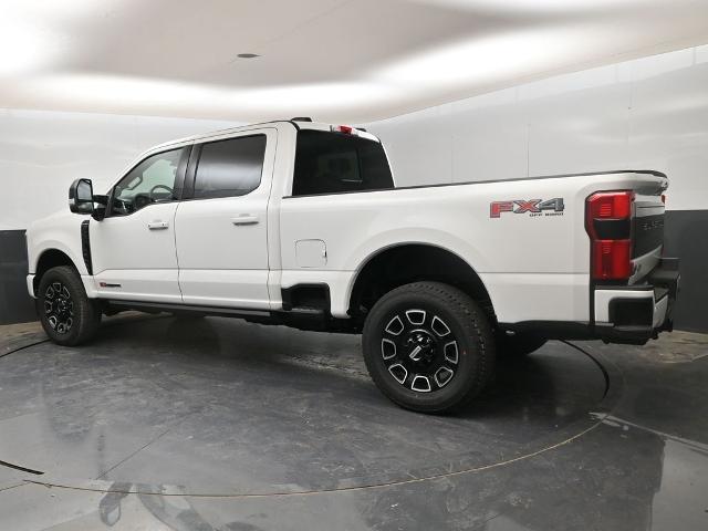 2025 Ford F-250 Super Duty Platinum - Photo 50