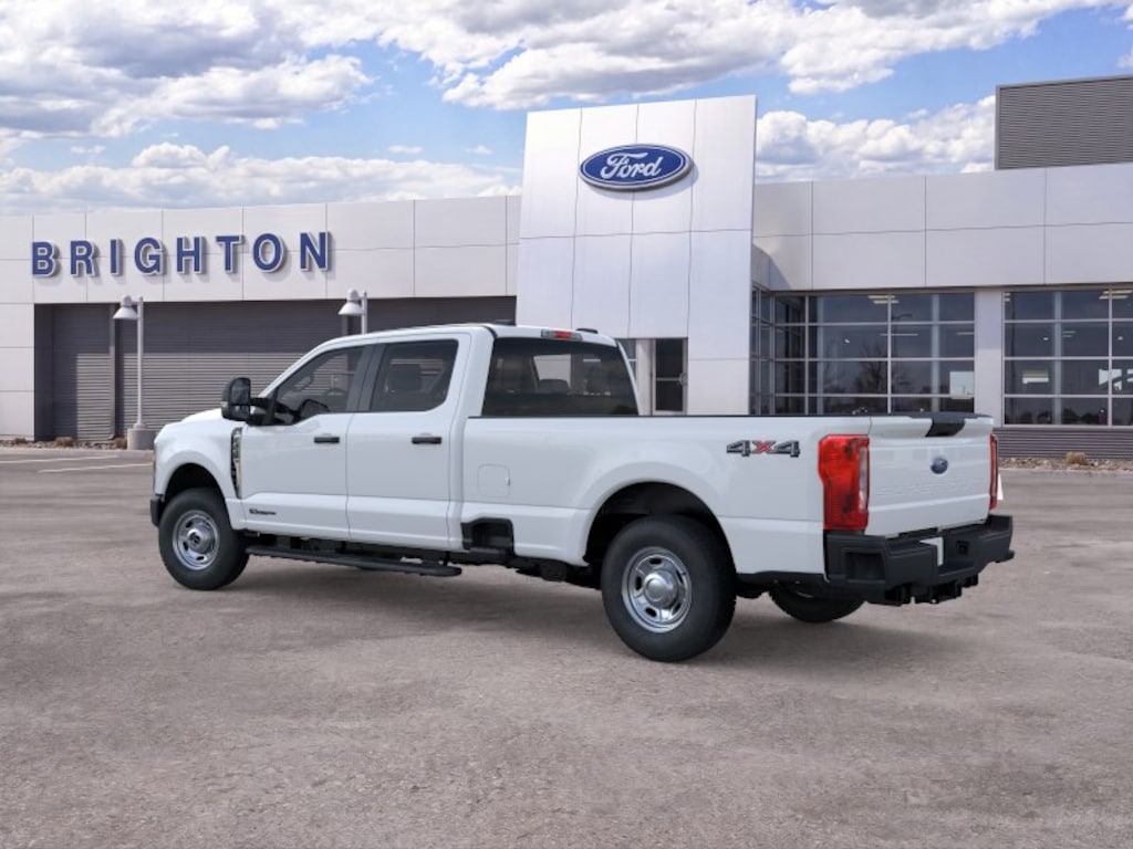 New 2026 Ford F-350SD XL Truck Crew Cab