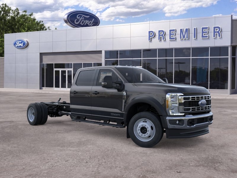 2026 Ford F-550 Super Duty Chassis Cab
