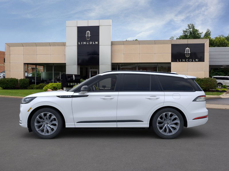 2025 Lincoln Aviator Premiere photo 3