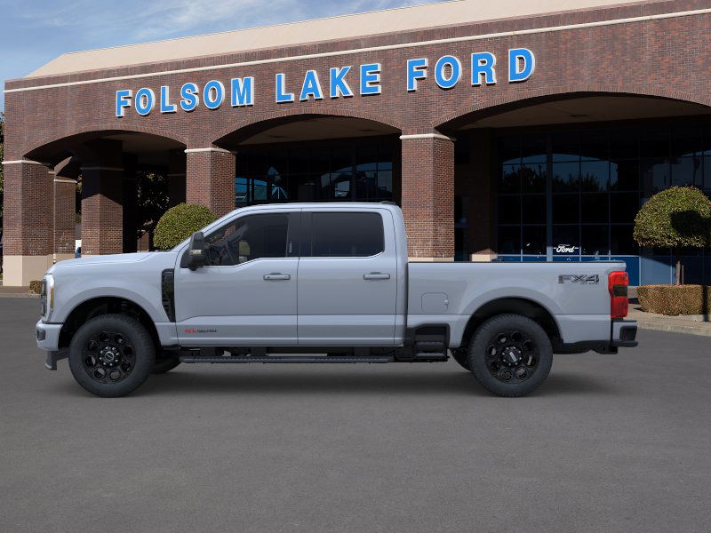 2025 Ford F-350 Lariat photo 4