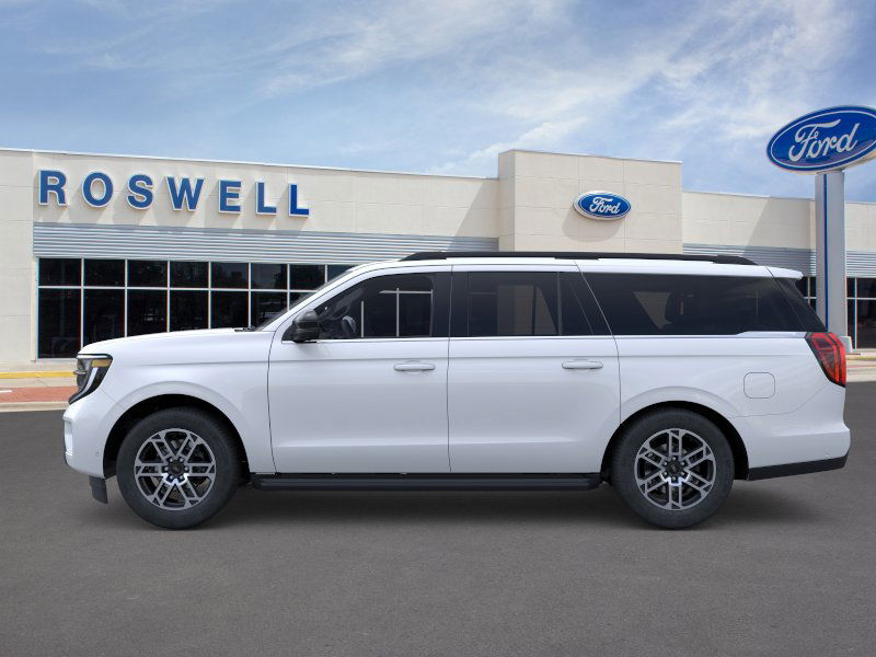 2025 Ford Expedition MAX photo 3