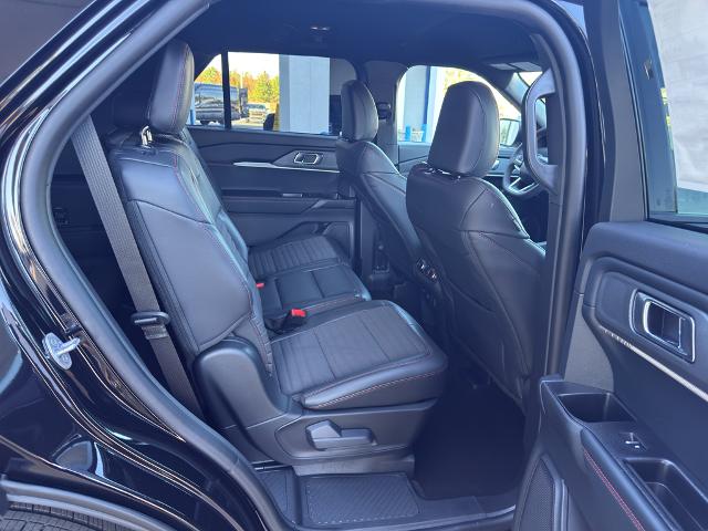 2026 Ford Explorer ST-Line - Photo 29