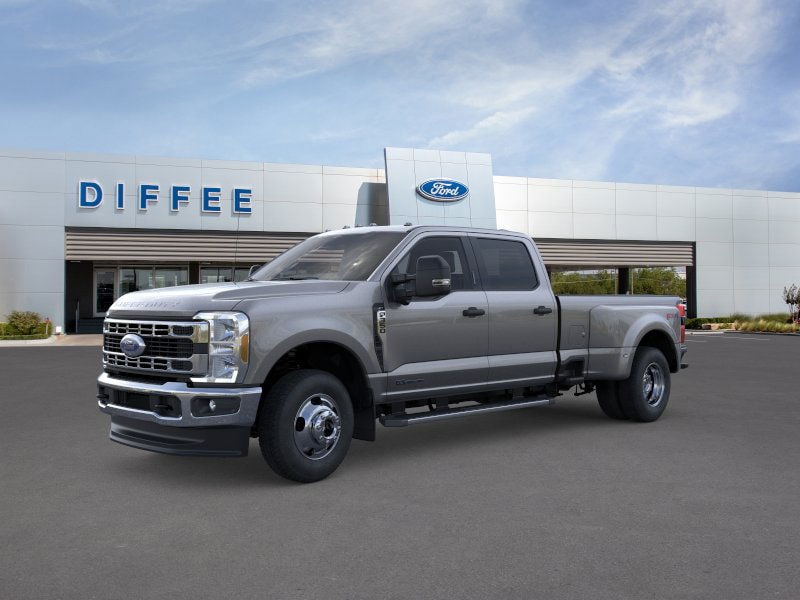 2025 Ford F-350 Super Duty XLT's photo