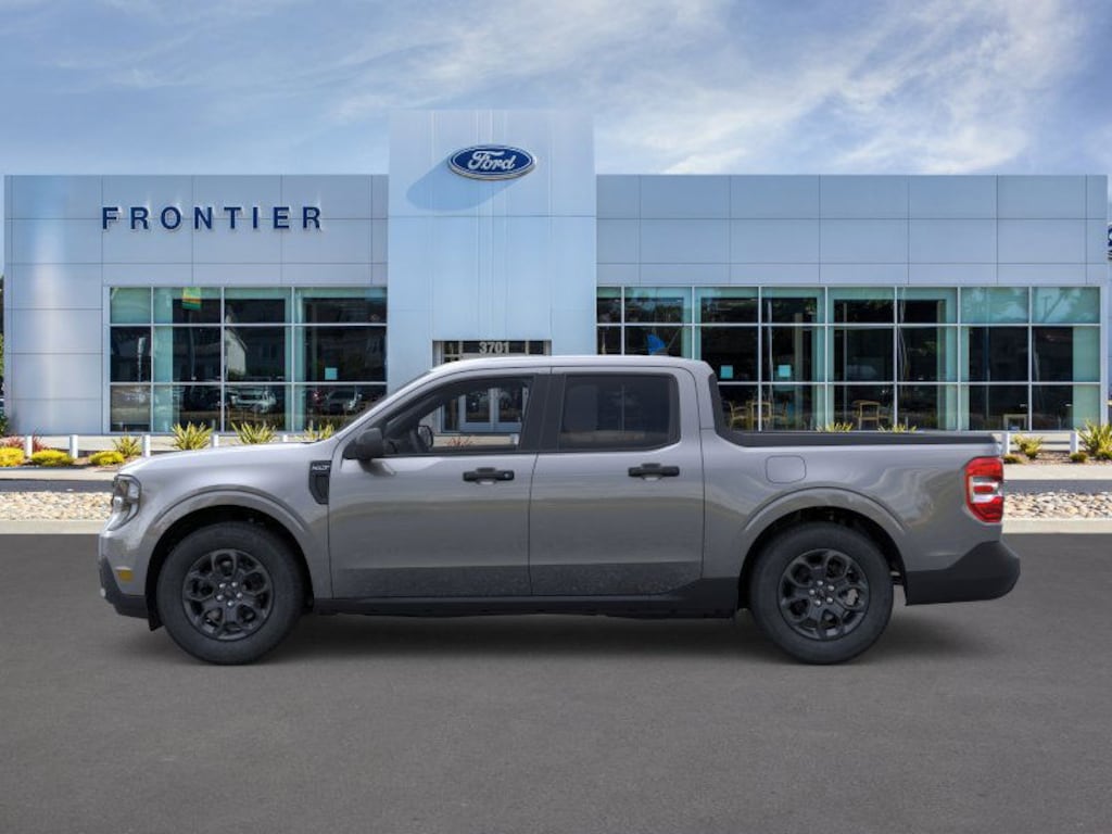 New 2025 Ford Maverick XLT Truck SuperCrew