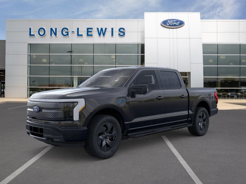 2025 Ford F-150 Lightning Flash's photo