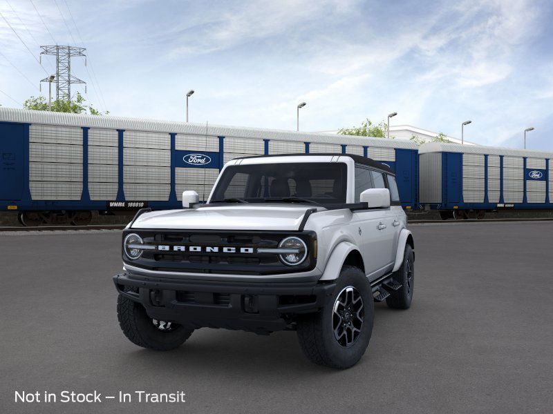 2024 Ford Bronco Outer Banks 2