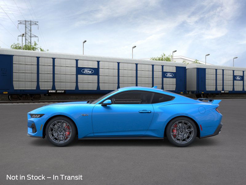 2025 Ford Mustang GT Premium photo 3