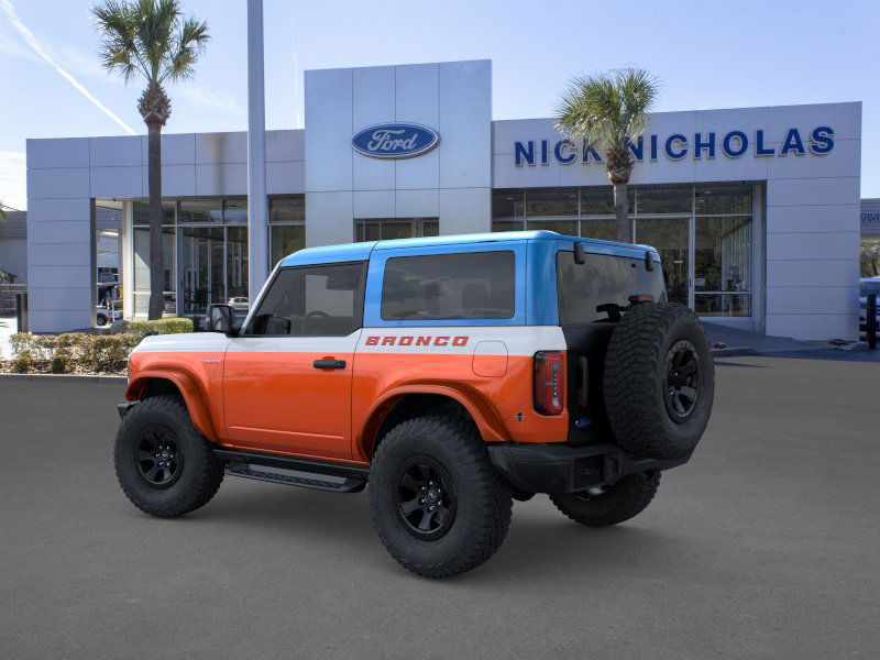 2025 Ford Bronco First Edition photo 4
