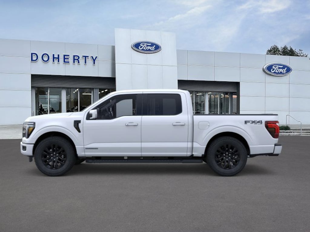 New 2025 Ford F-150 Lariat TRUCK