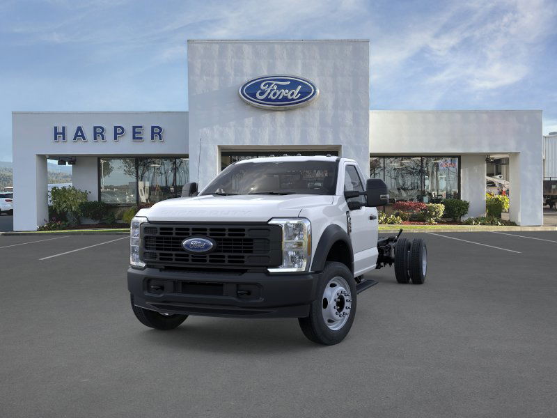 2026 Ford F-550 photo 2
