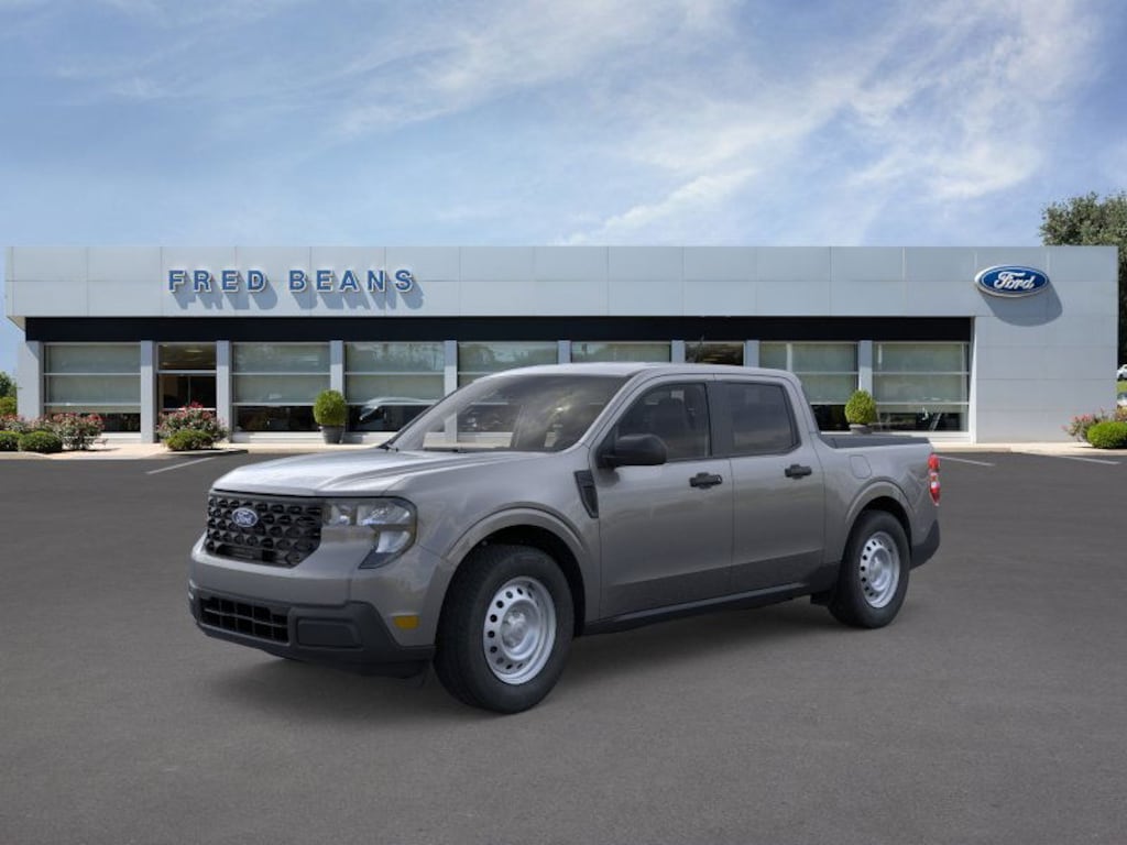 New 2025 Ford Maverick XL Truck SuperCrew