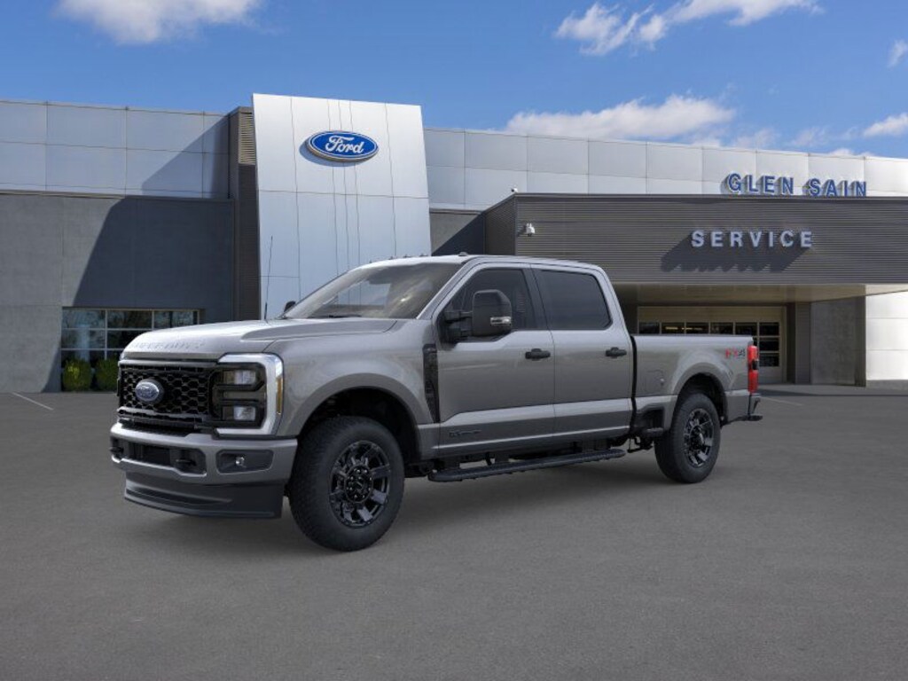 New 2026 Ford Super Duty F-350 XL Truck Crew Cab