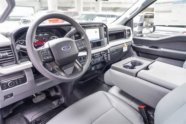 2024 Ford F-350 XL 35