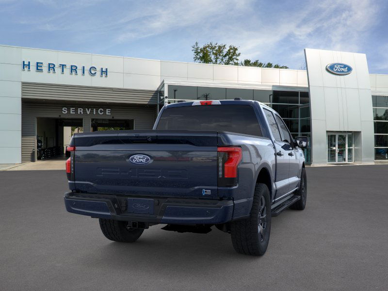 2025 Ford F-150 Lightning Flash TRUCK