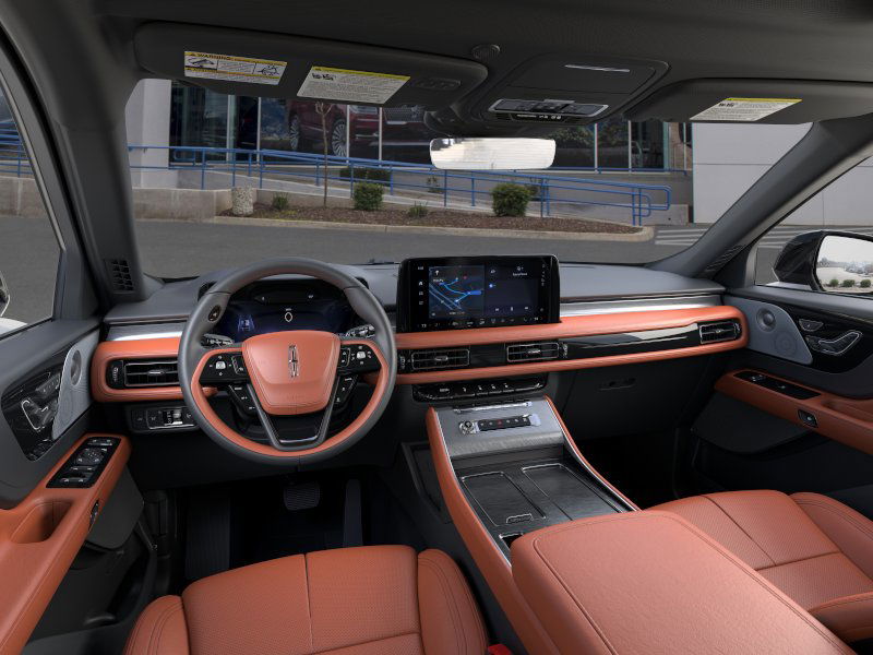 Thumbnail: 2026 Lincoln Aviator - 38