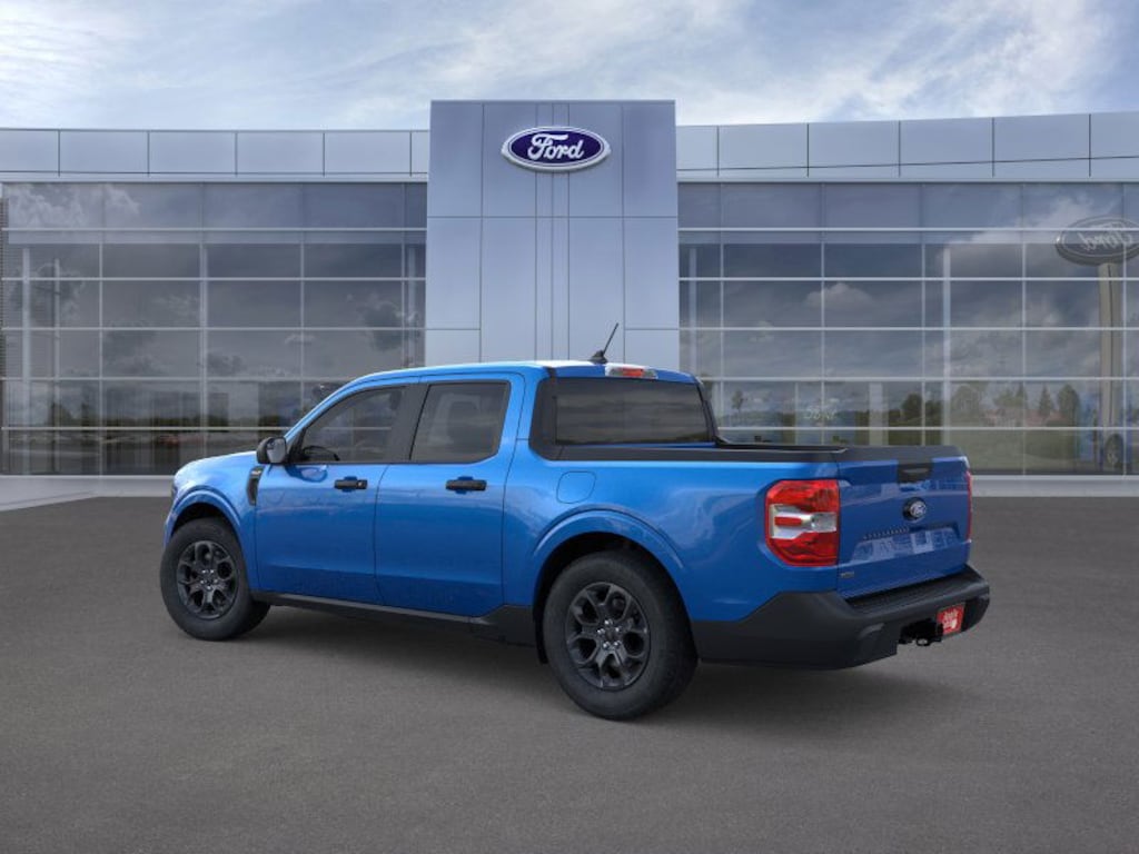 New 2025 Ford Maverick XLT Truck SuperCrew