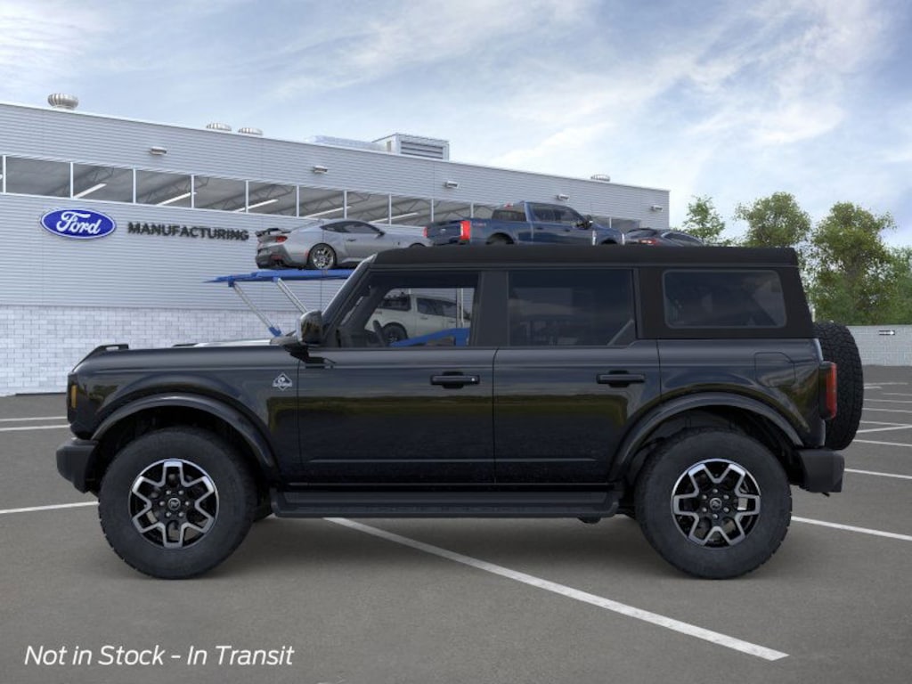 New 2025 Ford Bronco Outer Banks SUV