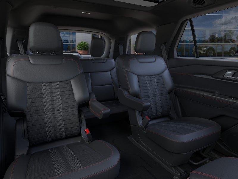 2026 Ford Explorer ST-Line - Photo 34