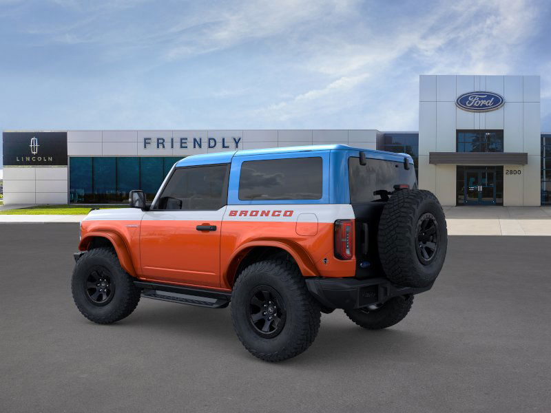 2025 Ford Bronco First Edition photo 4