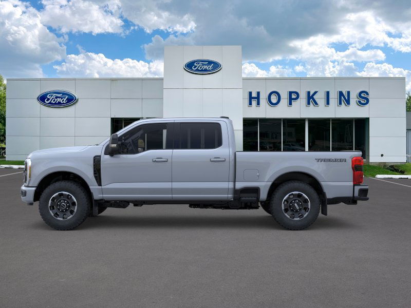2026 Ford F-250 Lariat photo 3