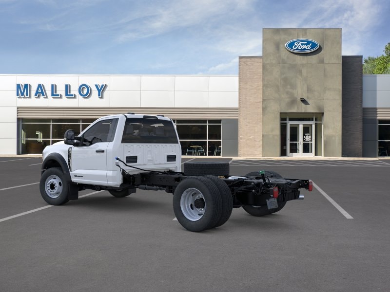2025 Ford F-600 Super Duty Chassis Cab XL - Photo 29