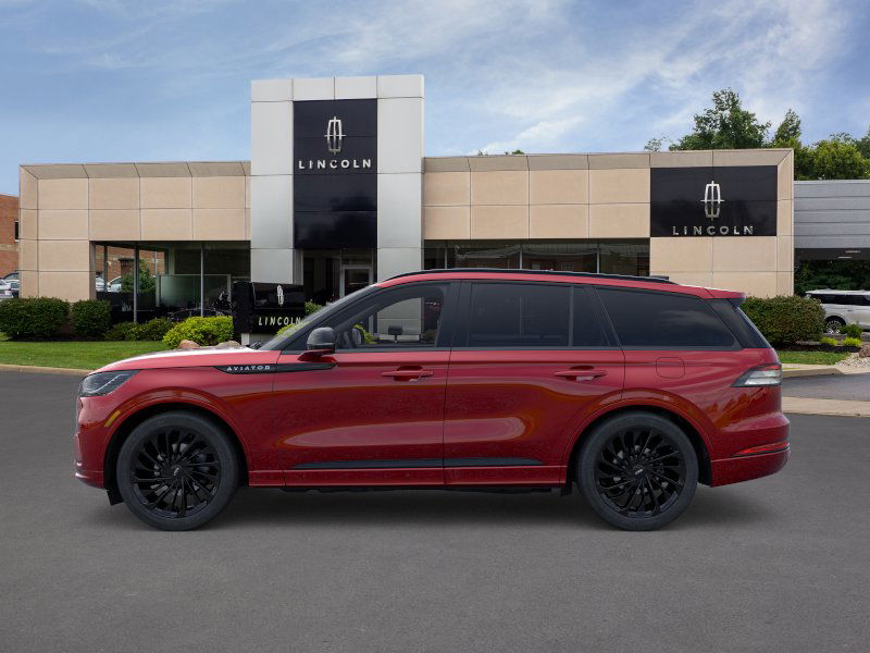 2025 Lincoln Aviator Reserve photo 3