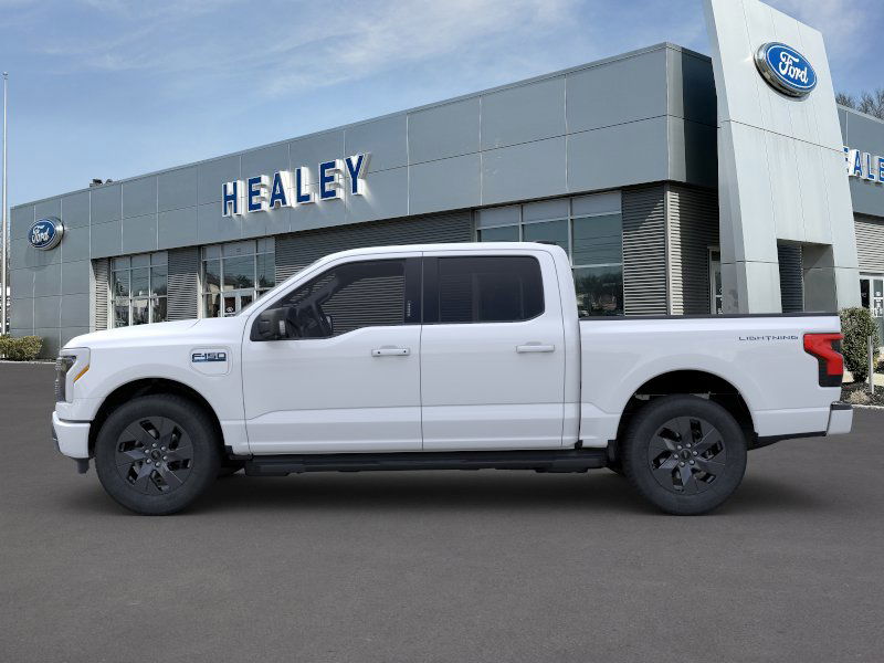 2024 Ford F-150 Lightning photo 3