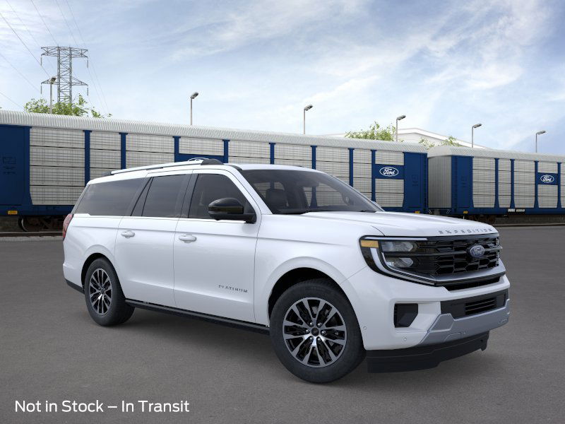 2025 Ford Expedition MAX Platinum photo 5