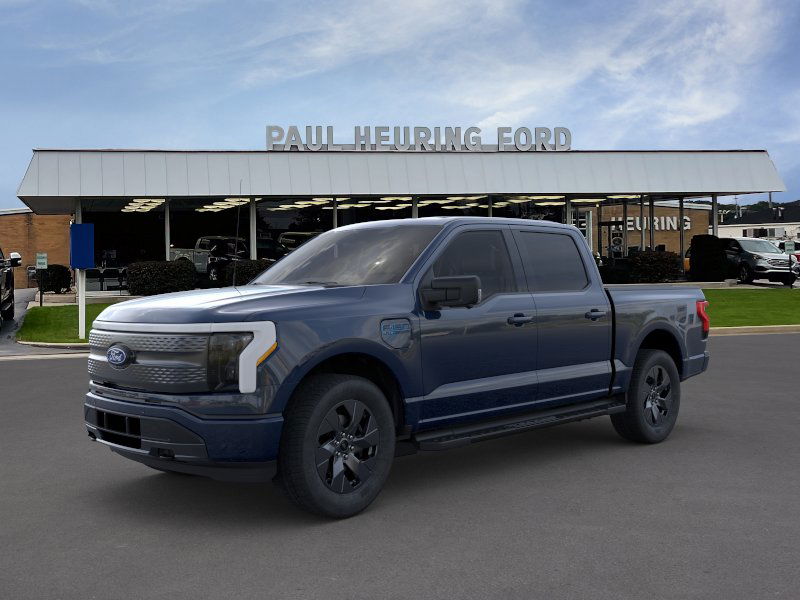2025 Ford F-150 Lightning Flash's photo