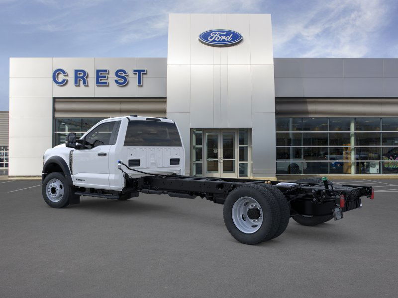 2026 Ford F-550 photo 4
