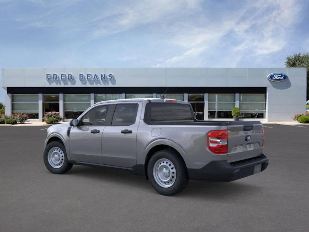 New 2025 Ford Maverick XL Truck SuperCrew