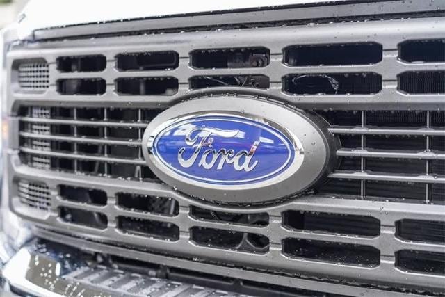 2024 Ford F-350 XL 26