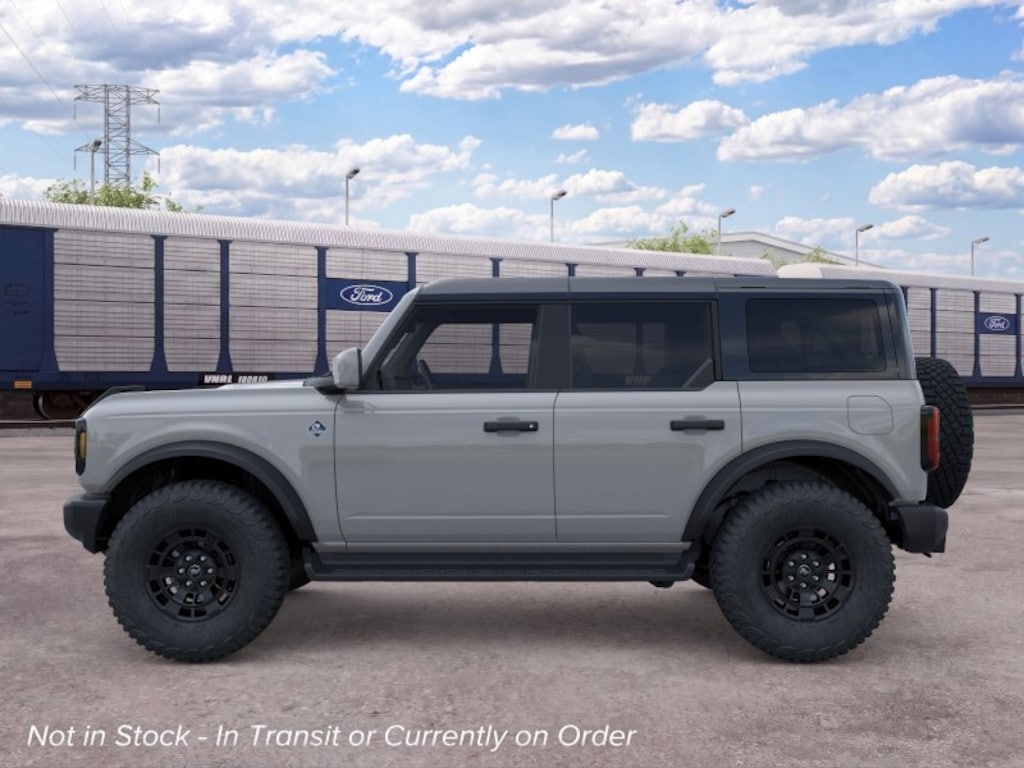 New 2026 Ford Bronco Outer Banks SUV