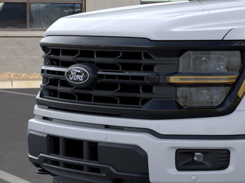 2025 Ford F-150 XLT - Photo 17