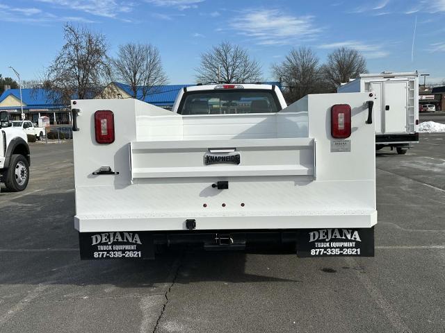 2024 Ford F-350 Super Duty Chassis Cab XL - Photo 23