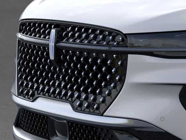 Thumbnail: 2026 Lincoln Nautilus - 39