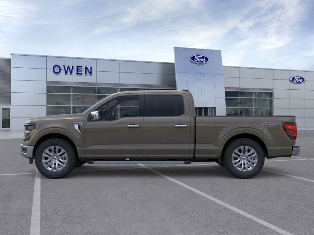 New 2025 Ford F-150 XLT Truck SuperCrew Cab