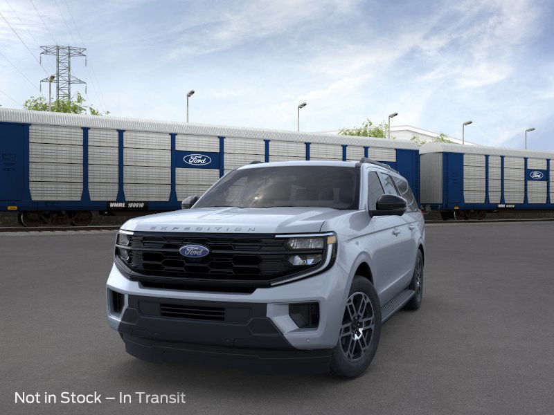 2025 Ford Expedition MAX photo 2