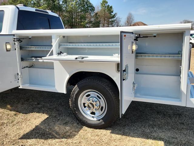 2024 Ford Super Duty F-350 SRW F-350 XL 4WD Crew Cab 179 WB 60 CA