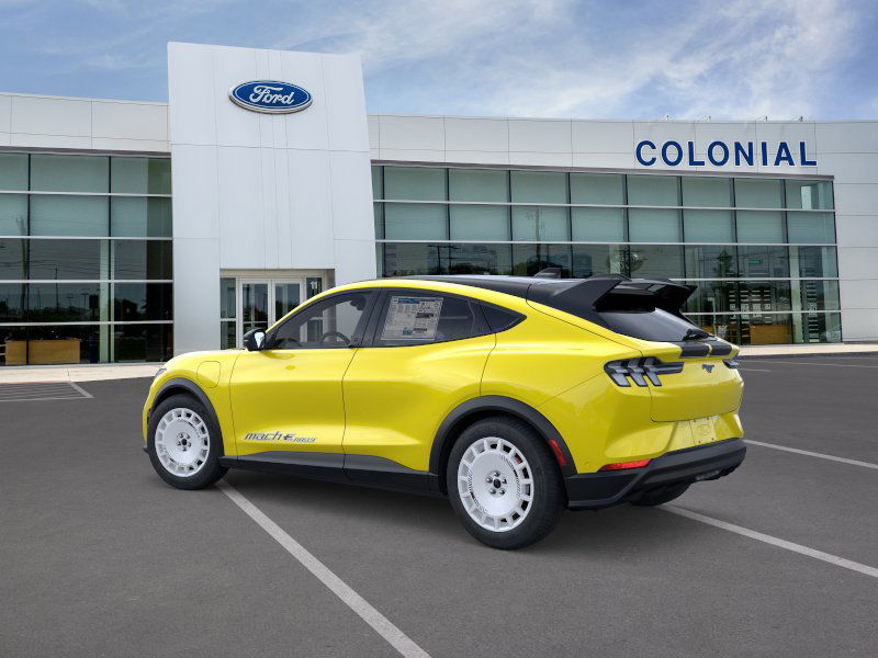2025 Ford Mustang Mach-E GT photo 4