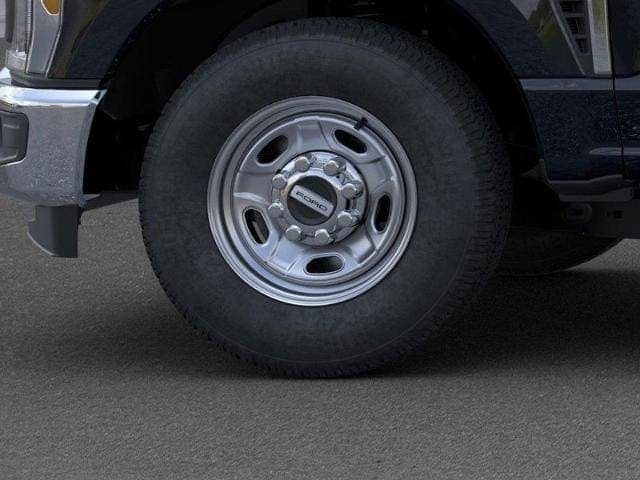 2025 Ford F-250 Super Duty XL - Photo 40
