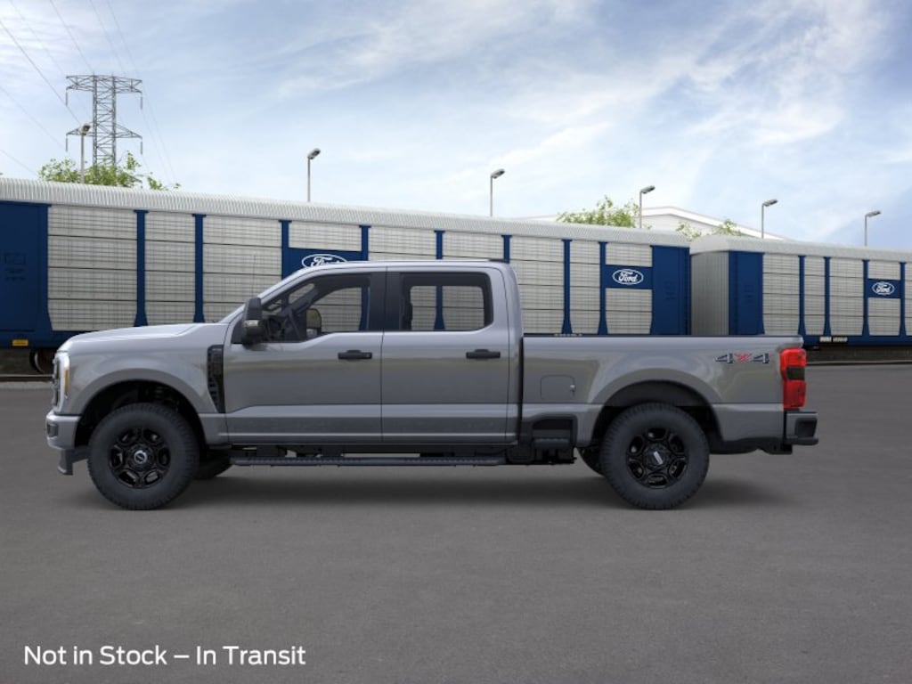New 2026 Ford Super Duty F-350 SRW Truck Crew Cab