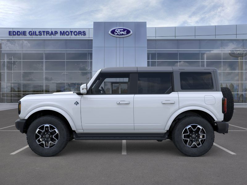 2025 Ford Bronco Outer Banks photo 3