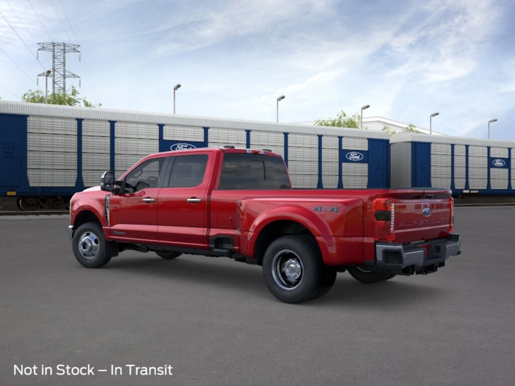 New 2026 Ford F-350 F-350® Lariat® Truck Crew Cab