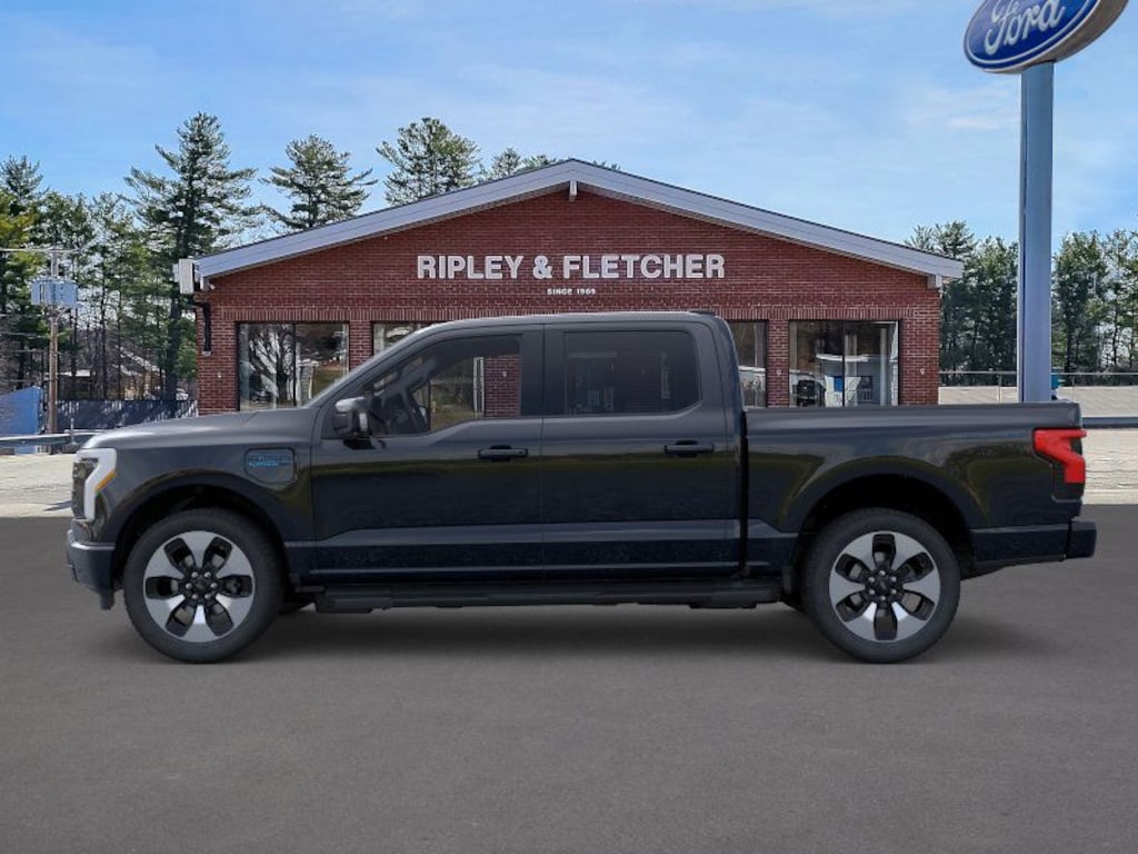 New 2025 Ford F-150 Lightning Platinum Platinum 4WD SuperCrew 5.5 Box